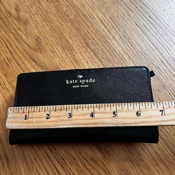 Kate Spade Black bifold  Wallet. New with tags